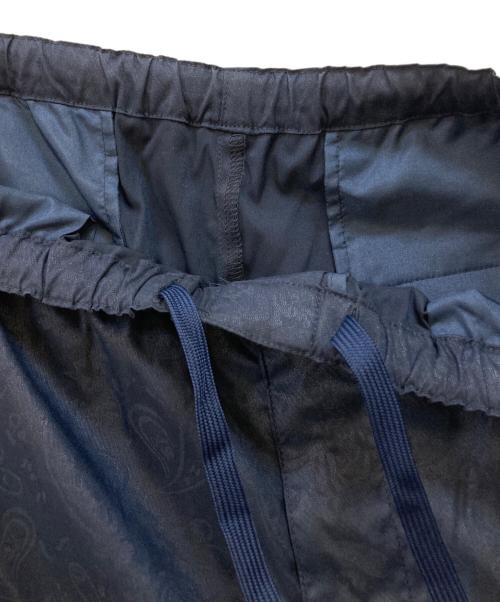 G SHOCK（ジーショック）G SHOCK (ジーショック) BEAMS (ビームス) PAISLEY PATTERN EMBOSS 2WAY PANTS パンツ ネイビー サイズ:XLの古着・服飾アイテム