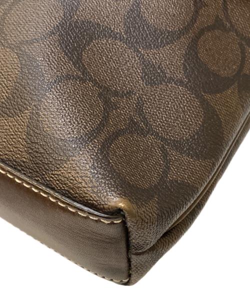 COACH（コーチ）COACH (コーチ) シグネチャー フラップ ショルダーバッグ ブラウンの古着・服飾アイテム