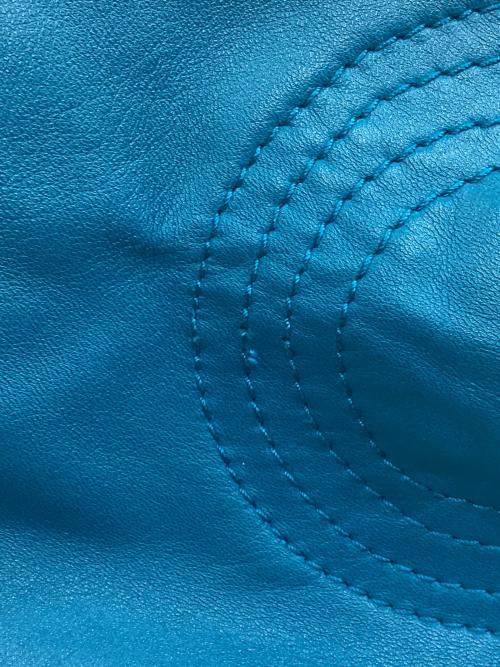 LOEWE（ロエベ）LOEWE (ロエベ) ナッパアイレ ブルーの古着・服飾アイテム