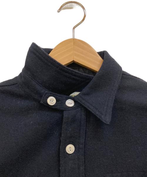 SASSAFRAS（ササフラス）SASSAFRAS (ササフラス) アルミ釦ウールシャツ ネイビー サイズ:Mの古着・服飾アイテム