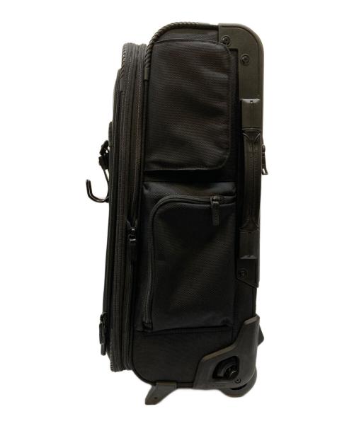 travelpro（トラベルプロ）travelpro (トラベルプロ) Pilot  Seven3 ブラックの古着・服飾アイテム