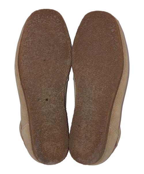 CLARKS（クラークス）CLARKS (クラークス) ワラビー モカシン シェイカーIIラン ベージュ サイズ:25㎝の古着・服飾アイテム
