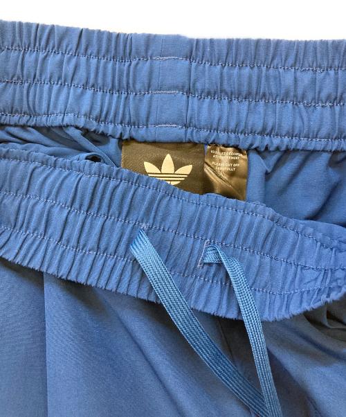 adidas（アディダス）adidas (アディダス) WILLY CHAVARRIA (ウィリーチャバリア) CHAVARRIA TRACK PANTS ブルー サイズ:XSの古着・服飾アイテム