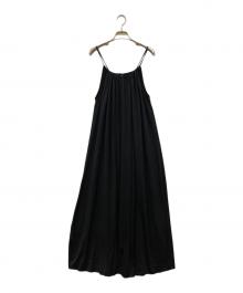 CABAN（キャバン）の古着「キュプラポリエステルジャージー ギャザーワンピース」｜ブラック