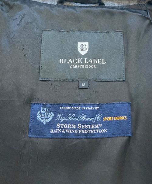 BLACK LABEL CRESTBRIDGE（ブラックレーベル クレストブリッジ）BLACK LABEL CRESTBRIDGE (ブラックレーベル クレストブリッジ) ダウンコート グレー サイズ:Mの古着・服飾アイテム