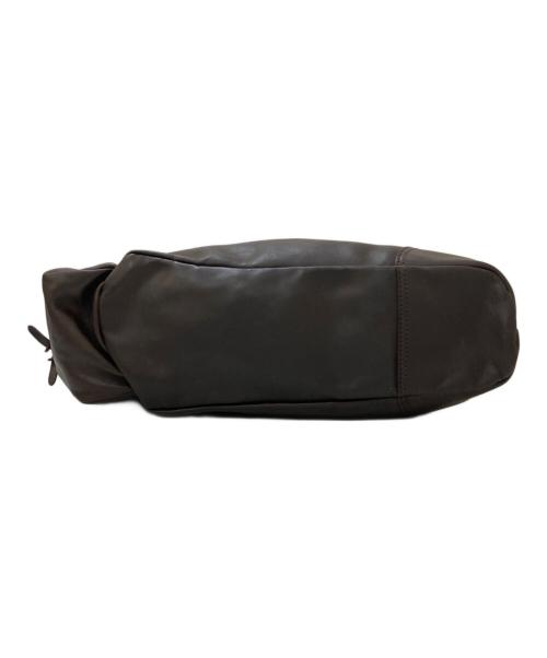 corbo（コルボ）CORBO (コルボ) equines レザーショルダーバッグ ブラウンの古着・服飾アイテム