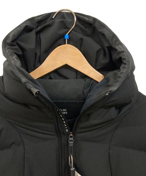 DESCENTE ALLTERRAIN（デザイント オルテライン）DESCENTE ALLTERRAIN (デザイント オルテライン) SHUTTLE ダウンジャケット ブラック サイズ:XLの古着・服飾アイテム