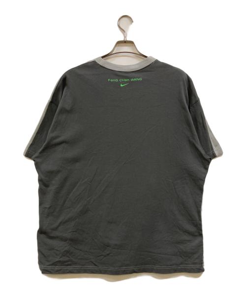 NIKE（ナイキ）NIKE (ナイキ) FENG CHEN WANG (フェンチェンワン) ドッキングTシャツ グレー サイズ:Lの古着・服飾アイテム