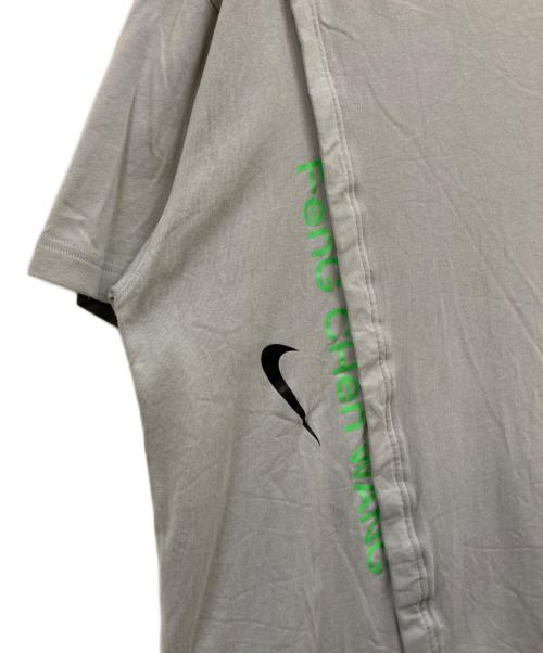 NIKE（ナイキ）NIKE (ナイキ) FENG CHEN WANG (フェンチェンワン) ドッキングTシャツ グレー サイズ:Lの古着・服飾アイテム