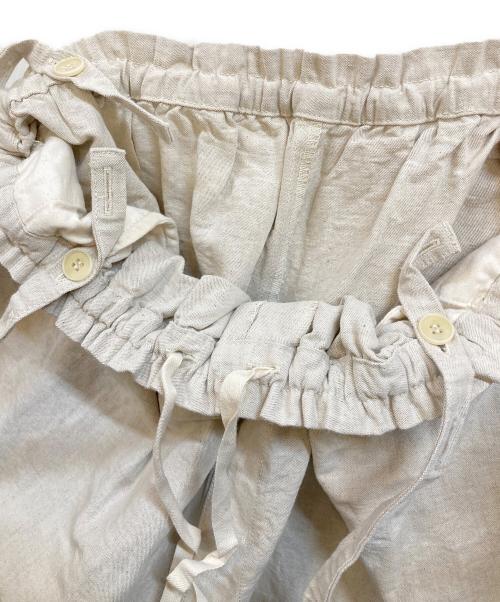 nest Robe（ネストローブ）nest Robe (ネストローブ) サスペンダーコットンリネンワイドパンツ ベージュ サイズ:Fの古着・服飾アイテム