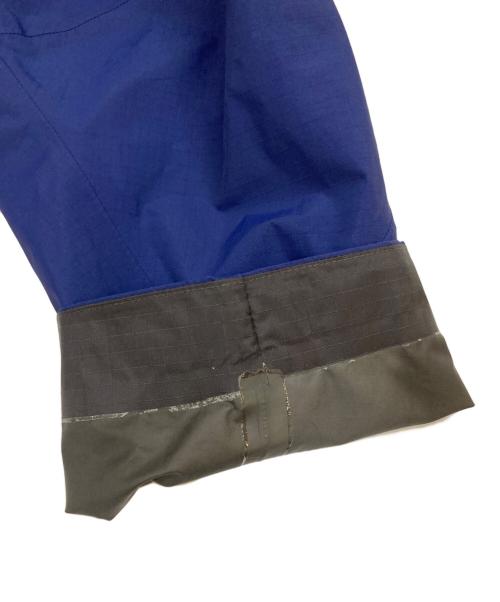 ARC'TERYX（アークテリクス）ARC'TERYX (アークテリクス) BEAMS (ビームス) 別注 BETA SL JACKET 14年モデル ネイビー サイズ:Sの古着・服飾アイテム