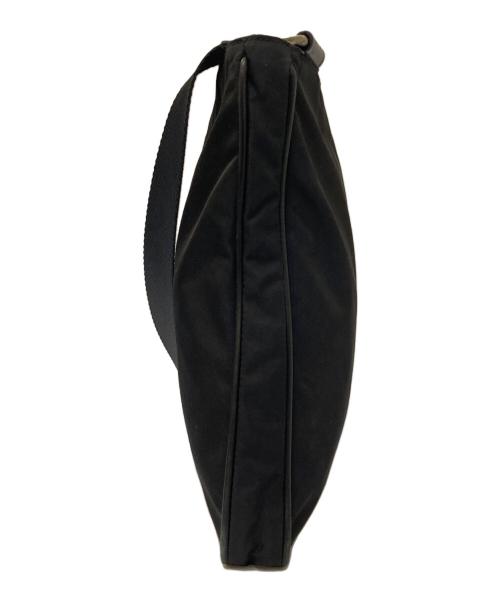 PRADA（プラダ）PRADA (プラダ) ナイロンショルダーバッグ ブラックの古着・服飾アイテム