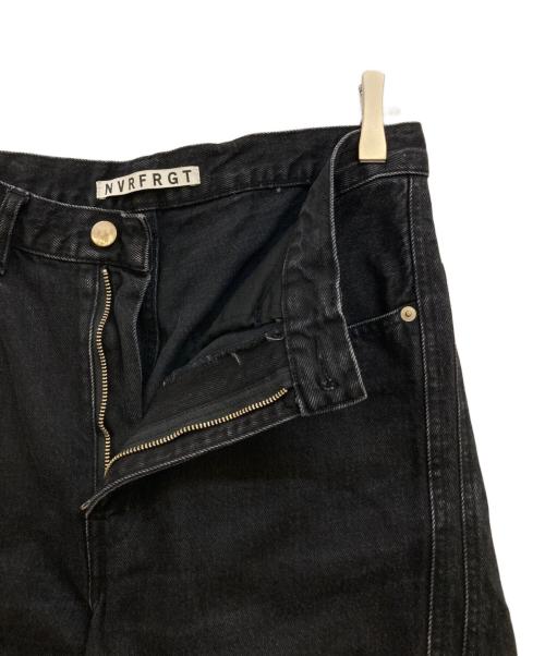 NVRFRGT（ネヴァーフォーゲット）NVRFRGT (ネヴァーフォーゲット) 3D TWISTED JEANS ブラック サイズ:2の古着・服飾アイテム