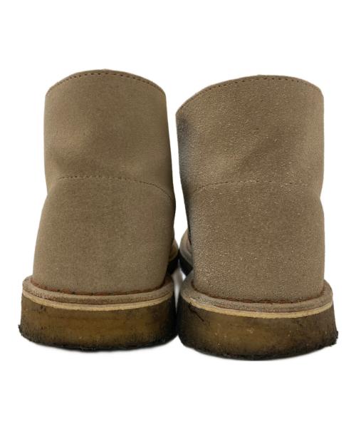 CLARKS ORIGINALS（クラークス オリジナルズ）CLARKS ORIGINALS (クラークス オリジナルズ) デザートブーツ アイボリー サイズ:26㎝の古着・服飾アイテム