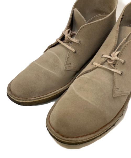 CLARKS ORIGINALS（クラークス オリジナルズ）CLARKS ORIGINALS (クラークス オリジナルズ) デザートブーツ アイボリー サイズ:26㎝の古着・服飾アイテム