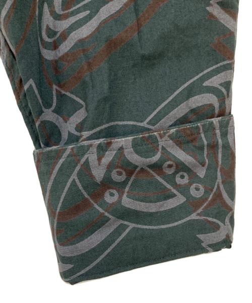 Vivienne Westwood man（ヴィヴィアン ウェストウッド マン）Vivienne Westwood man (ヴィヴィアン ウェストウッド マン) オーブ総柄シャツ グリーン サイズ:50の古着・服飾アイテム