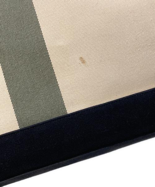 Saint Laurent Paris（サンローランパリ）Saint Laurent Paris (サンローランパリ) BEACH TOTE CANVAS BAG ブラック×ベージュの古着・服飾アイテム