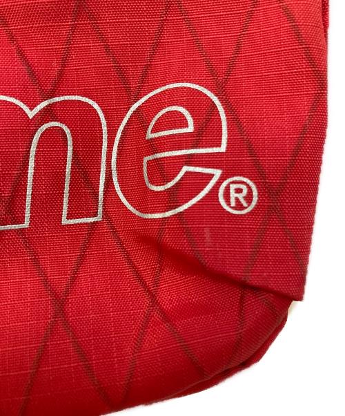 SUPREME（シュプリーム）SUPREME (シュプリーム) ショルダーバッグ レッドの古着・服飾アイテム