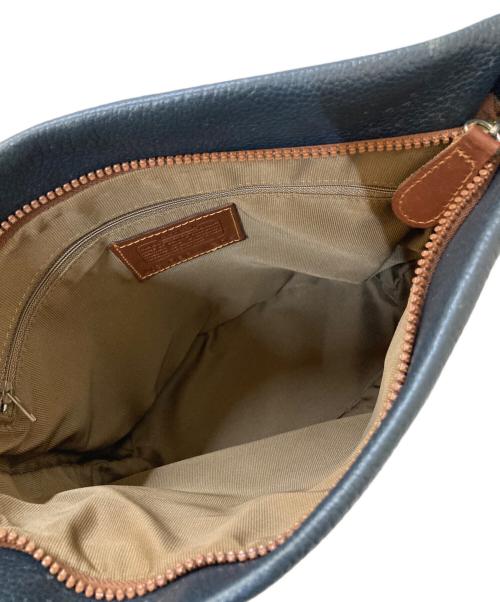OLD COACH（オールドコーチ）OLD COACH (オールドコーチ) レザーショルダーバッグ ネイビーの古着・服飾アイテム
