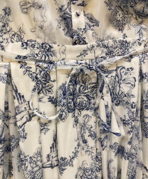 riu（リウ）riu (リウ) TWIST RIBBON TOILE DE JOUY DRESS ブルー サイズ:Fの古着・服飾アイテム