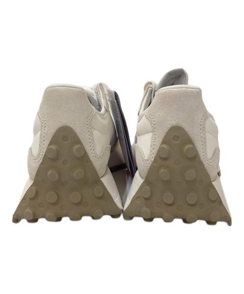NEW BALANCE（ニューバランス）NEW BALANCE (ニューバランス) WS327KE スニーカー アイボリー サイズ:23㎝ 未使用品の古着・服飾アイテム