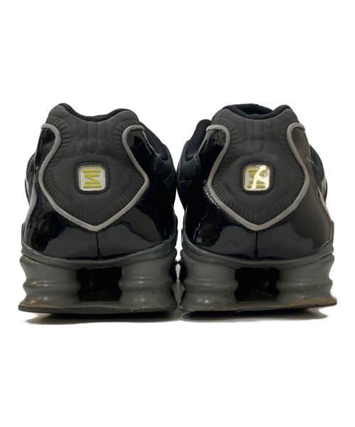 NIKE（ナイキ）NIKE (ナイキ) NIKE WMNS SHOX TL BLACK/METALLIC SILVER-IRON GREY ブラック サイズ:28.5㎝の古着・服飾アイテム
