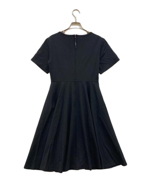 FOXEY NEWYORK（フォクシーニューヨーク）FOXEY NEWYORK (フォクシーニューヨーク) SERENA DRESS ブラック サイズ:38の古着・服飾アイテム
