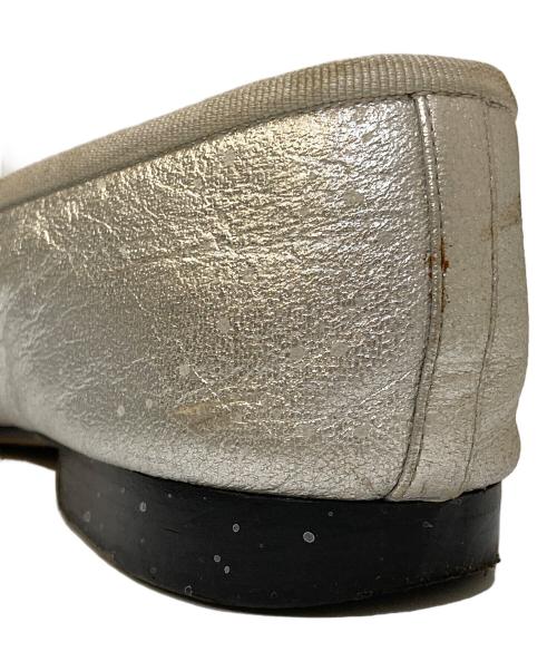 CHANEL（シャネル）CHANEL (シャネル) ココマーク バレリーナ メタリックフラットシューズ グレー サイズ:36 1/2の古着・服飾アイテム