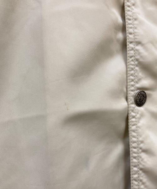 HARLEY-DAVIDSON（ハーレーダビッドソン）HARLEY-DAVIDSON (ハーレーダビッドソン) ファイヤパターンスタジャン ブラック×ライトグレー サイズ:Lの古着・服飾アイテム