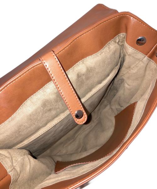 LOVST（ラブスト）lovst (ラブスト) Apple Square Rucksack レザーデイパック ブラウンの古着・服飾アイテム