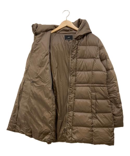 23区（ニジュウサンク）23区 (ニジュウサンク) シレータフタ ミドル丈 ダウンコート ブラウン サイズ:40の古着・服飾アイテム
