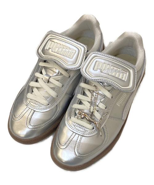 PUMA（プーマ）PUMA (プーマ) emmi (エミ) PALERMO PREMIUM シルバー サイズ:23㎝の古着・服飾アイテム