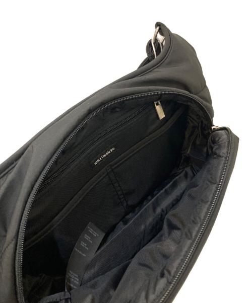 marimekko（マリメッコ）marimekko (マリメッコ) BILLIE NYLON SHOULDER ブラック 未使用品の古着・服飾アイテム