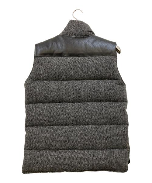 COMME des GARCONS HOMME（コムデギャルソン オム）COMME des GARCONS HOMME (コムデギャルソン オム) レザー切替 ヘリンボーン ダウンベスト グレー サイズ:Sの古着・服飾アイテム