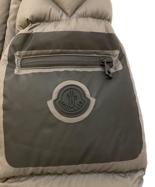 MONCLER（モンクレール）MONCLER (モンクレール) ARCACHON GIUBBOTTO ダウンジャケット グレー サイズ:1の古着・服飾アイテム