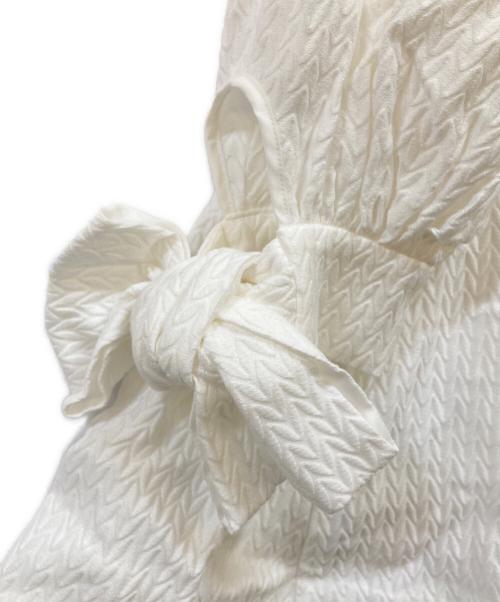 yori shirocon（ヨリ シロコン）yori shirocon (ヨリ シロコン) ハートフクレカフスリボンブラウス ホワイト サイズ:38の古着・服飾アイテム