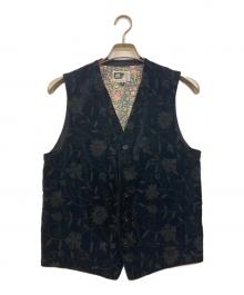Engineered Garments（エンジニアド ガーメンツ）の古着「花柄切替ベロアベスト」｜ブラック