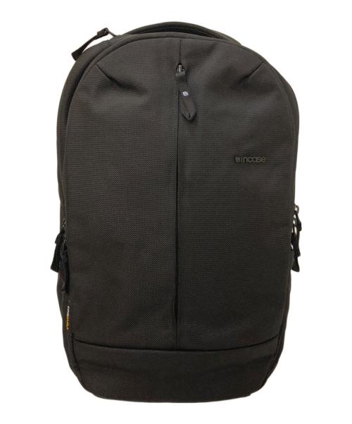 Incase（インケース）Incase (インケース) Tracks Backpack 25L ブラックの古着・服飾アイテム