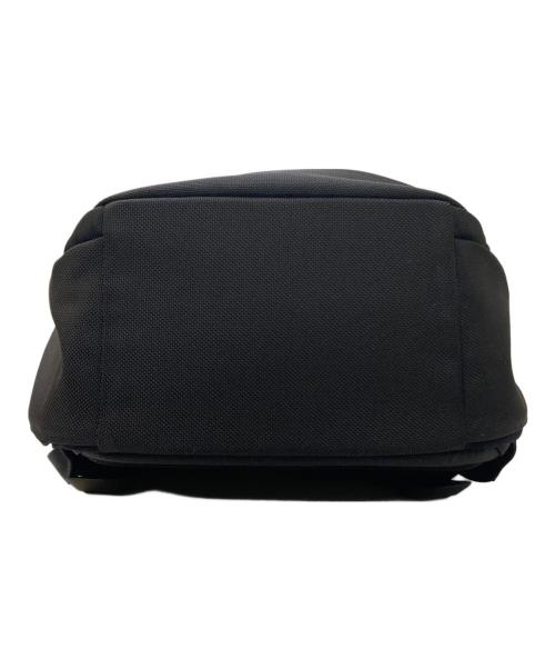 Incase（インケース）Incase (インケース) Tracks Backpack 25L ブラックの古着・服飾アイテム