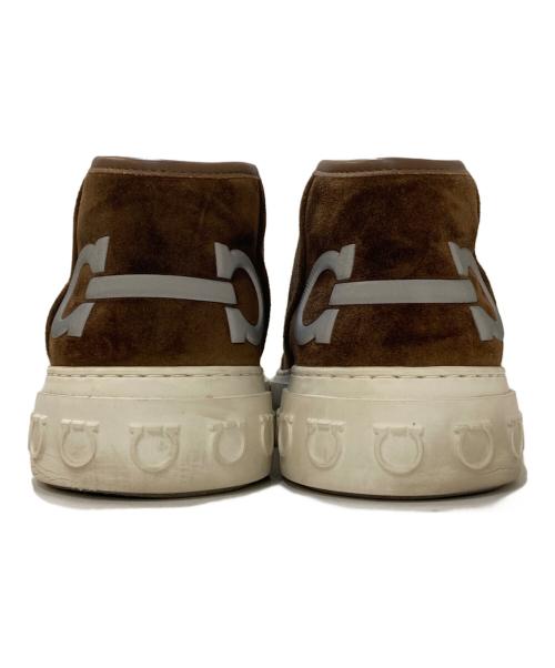 Salvatore Ferragamo（サルヴァトーレ フェラガモ）Salvatore Ferragamo (サルヴァトーレ フェラガモ) ガンチーニ ハイカットスウェードスニーカー ブラウン サイズ:7 1/2の古着・服飾アイテム