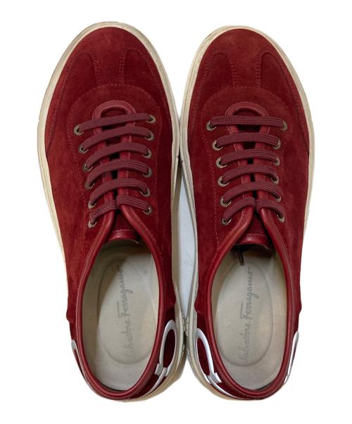 Salvatore Ferragamo（サルヴァトーレ フェラガモ）Salvatore Ferragamo (サルヴァトーレ フェラガモ) ガンチーニ ローカットスウェードスニーカー レッド サイズ:8の古着・服飾アイテム