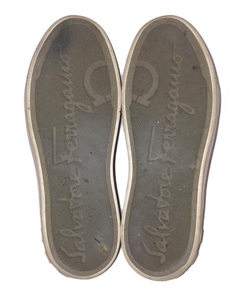 Salvatore Ferragamo（サルヴァトーレ フェラガモ）Salvatore Ferragamo (サルヴァトーレ フェラガモ) ガンチーニ ローカットスウェードスニーカー レッド サイズ:8の古着・服飾アイテム