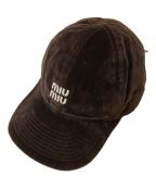 MIU MIUミュウミュウ）の古着「ロゴ刺繍 ベルベット ベースボールキャップ」｜ブラウン