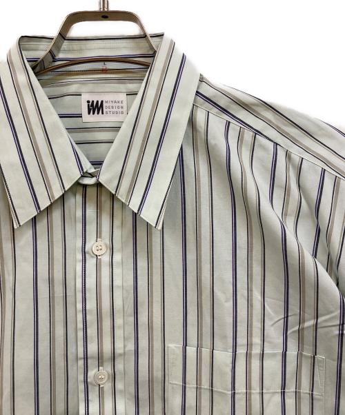 MIYAKE DESIGN STUDIO（ミヤケ デザイン スタジオ）MIYAKE DESIGN STUDIO (ミヤケ デザイン スタジオ) ストライプシャツ グリーン サイズ:Lの古着・服飾アイテム