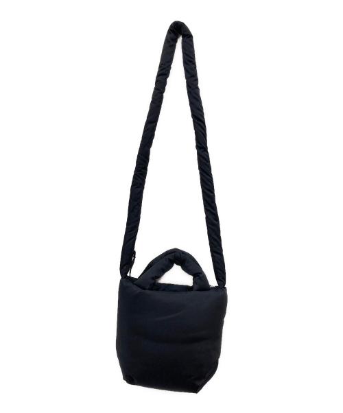 marimekko（マリメッコ）marimekko (マリメッコ) DAILY PILLOW SOLID パデッドショルダーバッグ ブラックの古着・服飾アイテム