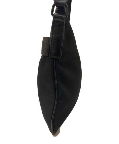 BURBERRY（バーバリー）BURBERRY (バーバリー) レザー切替ショルダーバッグ ブラックの古着・服飾アイテム