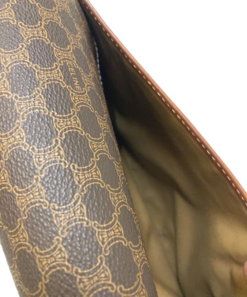 CELINE（セリーヌ）CELINE (セリーヌ) マカダムショルダーバッグ ブラウンの古着・服飾アイテム