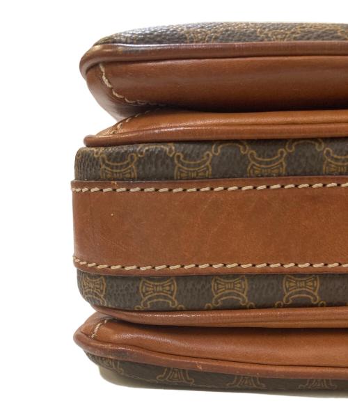 CELINE（セリーヌ）CELINE (セリーヌ) マカダムショルダーバッグ ブラウンの古着・服飾アイテム