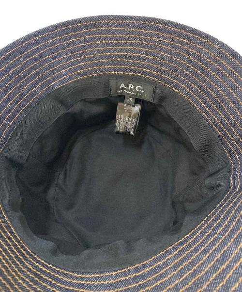 A.P.C.（アーペーセー）A.P.C. (アーペーセー) ステッチ デニムバケットハット ネイビー サイズ:56の古着・服飾アイテム