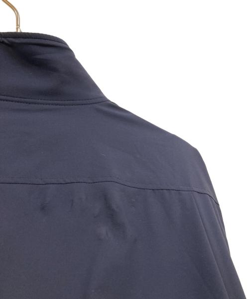 FRED PERRY（フレッドペリー）FRED PERRY (フレッドペリー) スイングトップ ネイビー サイズ:Lの古着・服飾アイテム